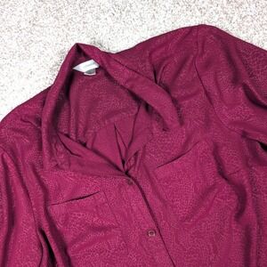 CJ Banks Womens 1X Burgundy Button Up Long Sleeve Shirt Animal Print‎